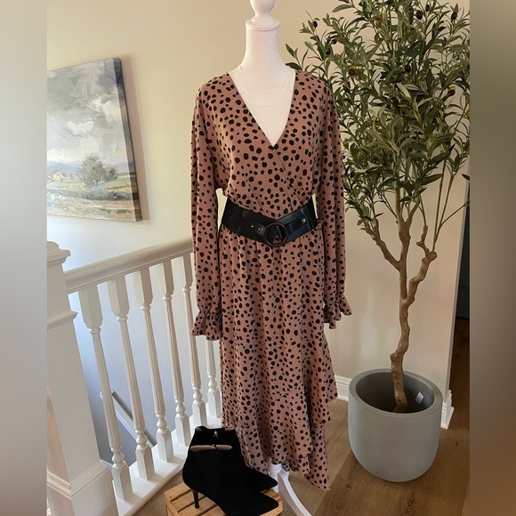 Dalmatian Polka Dot V-Neck Long Sleeve Dress pink and black - Picture 1 of 8